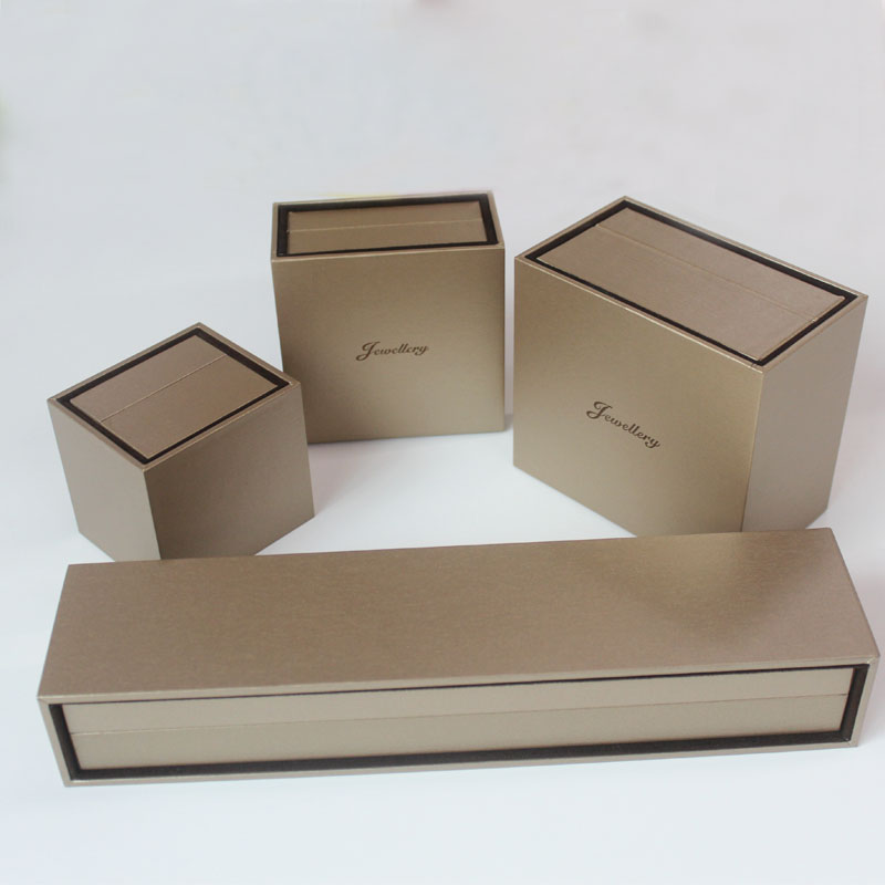Hohe Qualität mit Flannelette Box Schmuck Geschenkverpackung Box